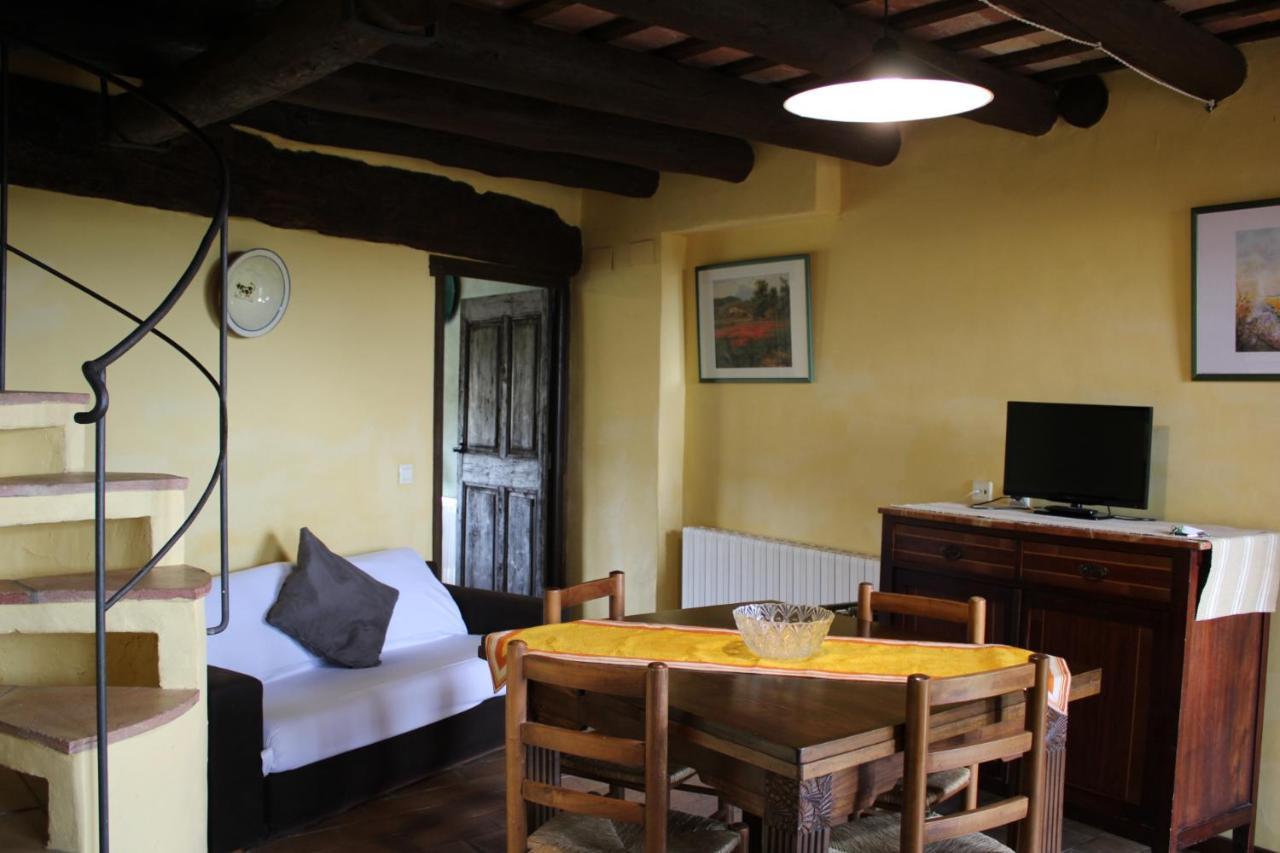 Apartaments Rurals Ai Manyac San Miguel de Cruilles ภายนอก รูปภาพ