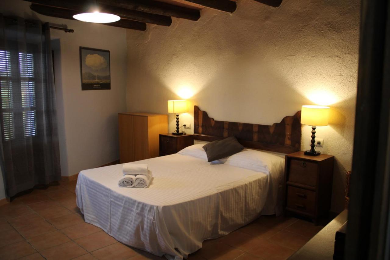 Apartaments Rurals Ai Manyac San Miguel de Cruilles ภายนอก รูปภาพ